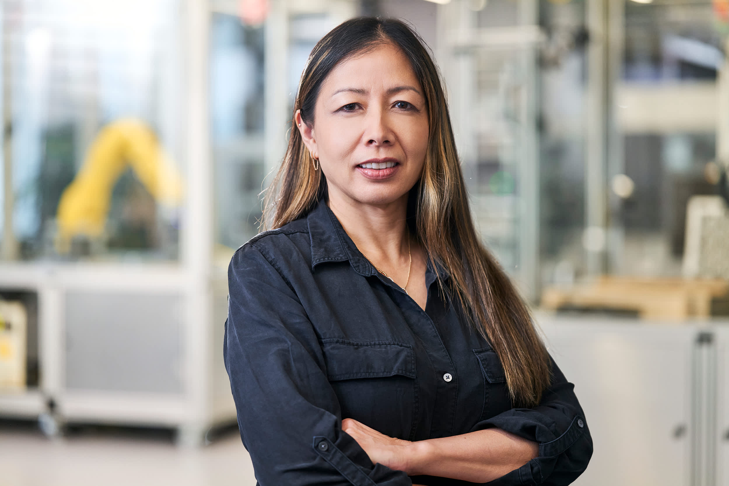 google-s-intrinsic-revolutionizes-factory-floors-as-robot-installations-skyrocket-outpacing