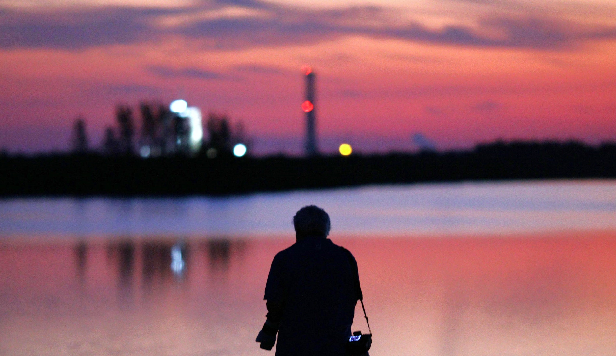 artemis-ii-pioneering-space-exploration