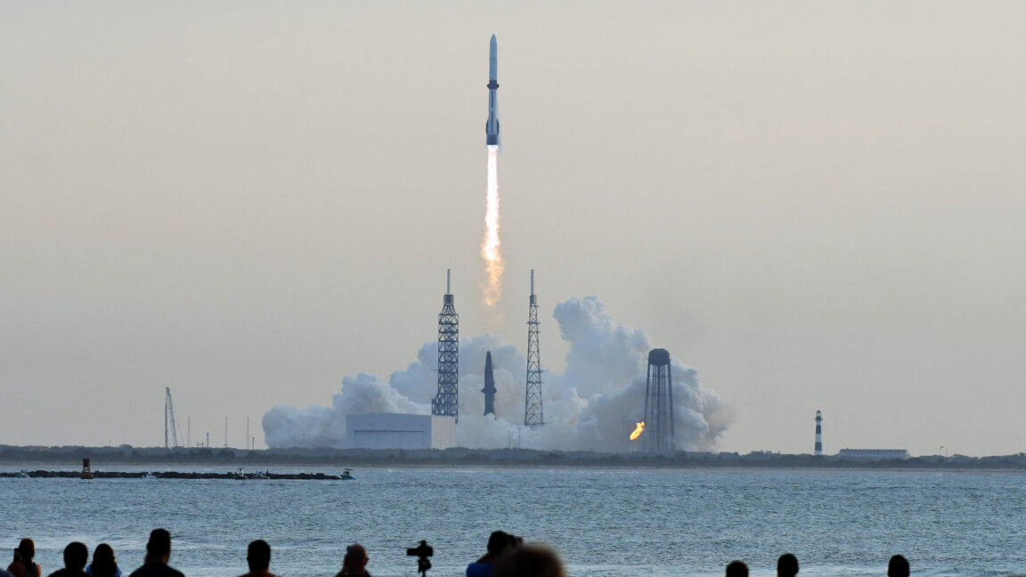 bezos-new-glenn-rocket-achieves-landmark
